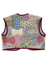 Load image into Gallery viewer, Quilt Box Vest
