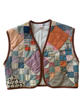 Load image into Gallery viewer, Quilt Box Vest
